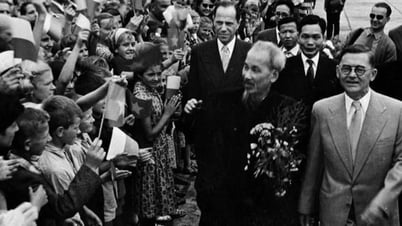Thế giới tôn vinh Chủ tịch Hồ Chí Minh vĩ đại