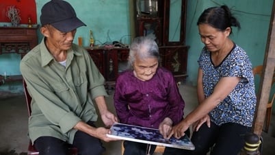 ความทรงจำที่คงอยู่ - หนังสือพิมพ์และสถานีวิทยุโทรทัศน์ลางซอน
