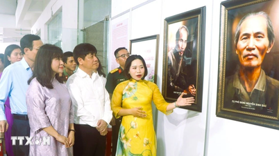 Recreando vívidamente la vida y la carrera revolucionaria del presidente Ho Chi Minh