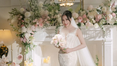 Ca sĩ Hồ Quỳnh Hương sáng tác trở lại sau 10 năm, với “Đôi tim thuần khiết”