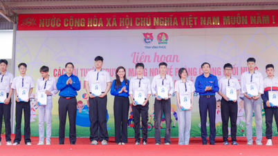 មហោស្រព​នៃ​ក្រុម​ឃោសនា​យុវជន​ស្តីពី​ការ​បង្ការ​ការ​លង់ទឹក គ្រោះថ្នាក់​របួស និង​ការ​បំពាន​លើ​កុមារ