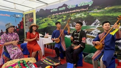 นิทรรศการ "พื้นที่ท่องเที่ยว มรดกวัฒนธรรมกาวบาง" ในเมืองเว้ - หนังสือพิมพ์อิเล็กทรอนิกส์กาวบาง
