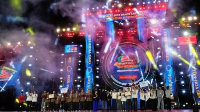 Bzone 댄스팀이 Dalat Best Dance Crew 2025에서 우승을 차지했습니다.