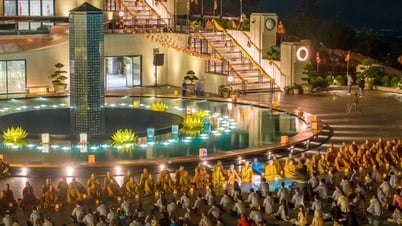 តើដំណើរកម្សាន្តមួយណាដែលរួមមានការថ្វាយបង្គំព្រះសារីរិកធាតុនៅទីក្រុងហូជីមិញ តៃនិញ?