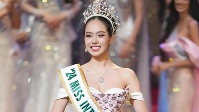 มิส ทันห์ ถวี ติดอันดับ 10 'ความงามเหนือกาลเวลา'