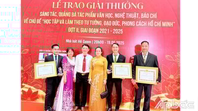 Tiền Giang: 4 cá nhân đoạt Giải thưởng Sáng tác, quảng bá tác phẩm học và làm theo Bác