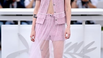 Phim Kristen Stewart đạo diễn được khen tại Cannes