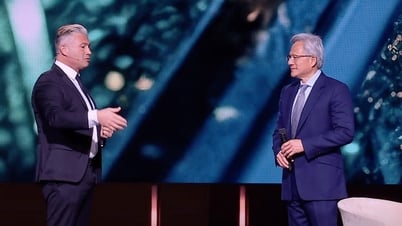 Jensen Huang elogia a Huawei y DeepSeek, y China genera cautela en Estados Unidos
