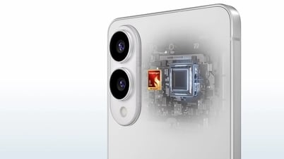 Galaxy S25 Edgeは、わずか5.8mmの薄さにもかかわらず、優れたバッテリー寿命を実現しています。