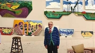 ការតាំងពិព័រណ៍ 'David Hockney 25' នៅ Fondation Louis Vuitton ទីក្រុងប៉ារីស