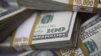 أسعار العملات الأجنبية في 21 مايو 2025: انخفاض الدولار الأمريكي بعد تصريحات حذرة من بنك الاحتياطي الفيدرالي