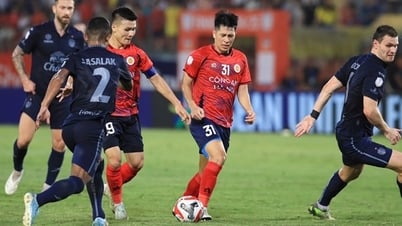Warten auf die Südostasiatische Meisterschaft des Hanoi Police Football Club