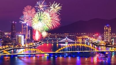 Entradas agotadas para ver los fuegos artificiales de Da Nang, precio hasta 3 millones de VND por persona
