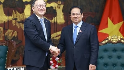 Премьер-министр просит PowerChina поддержать Вьетнам в развитии железнодорожной отрасли