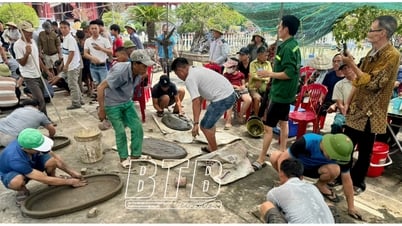 Hội thi pháo đất truyền thống xã Phú Lương