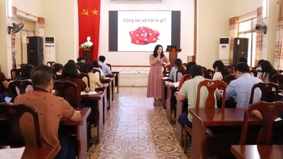 50 viên chức Trung tâm Bảo trợ xã hội tỉnh được bồi dưỡng nghiệp vụ công tác xã hội - Báo Cao Bằng điện tử