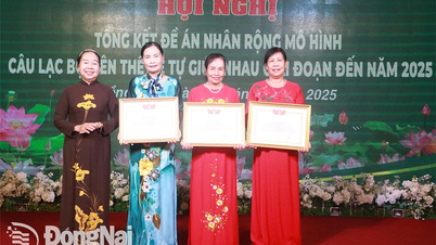 Tuyên dương 53 cá nhân, tập thể thực hiện hiệu quả mô hình Câu lạc bộ Liên thế hệ tự giúp nhau