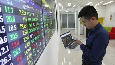 Áp lực chốt lời dâng cao, VN-Index quay đầu giảm hơn 9 điểm