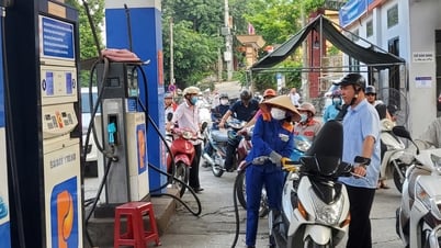 Le prix de l'essence a baissé, celui du pétrole a augmenté à partir de 15h00. le 22 mai - Journal électronique Cao Bang