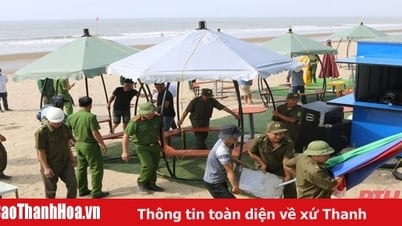 Hoang Hoa: Abbau von Zelten und Geschäften, die am Strand von Hai Tien vordringen