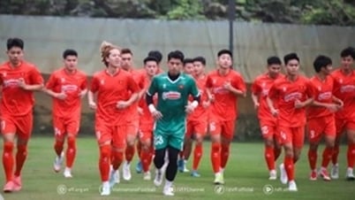 HLV Kim Sang Sik công bố danh sách U22 Việt Nam, có tân binh Việt kiều