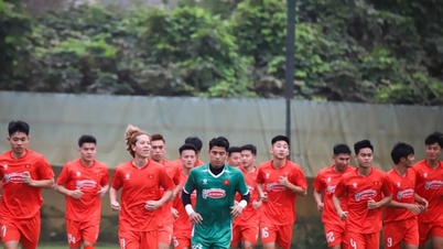L'équipe vietnamienne U22 continue de se rassembler et de se préparer pour des objectifs clés
