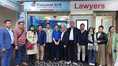 La délégation de la province de Khanh Hoa a visité et travaillé avec le bureau de Vietravel dans la ville. Sydney, Australie