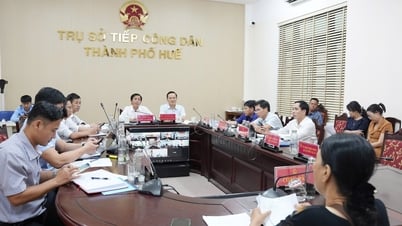 ผู้นำเมืองจะรับประชาชนเป็นระยะๆ ในเดือนพฤษภาคม