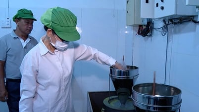 Từ vườn rau, đầm sen đến sản phẩm OCOP được ưa chuộng