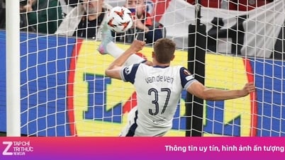Khoảnh khắc không tưởng ở chung kết Europa League