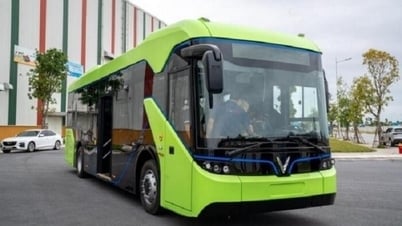 Sở Xây dựng: Năm 2030, 100% xe buýt TP HCM là xe điện, năng lượng xanh