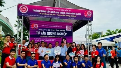 Ngày hội gắn kết giáo dục nghề nghiệp Thủ đô với thị trường lao động năm 2025: Chàng trai trẻ và hành trình chinh phục thị trường sơn thế giới