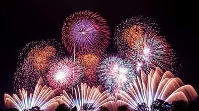 2025年クアンビン観光週間の芸術プログラムでは低高度花火は打ち上げられない
