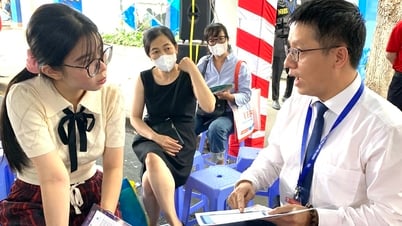 土地経済学はベトナムで初めて教えられました。