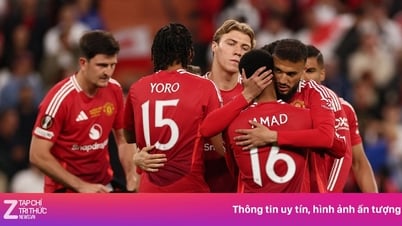 لاعب مانشستر يونايتد يعتذر