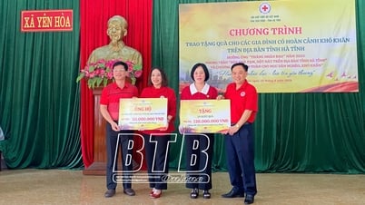 Thai Binh Red Cross Society: Geschenke an arme Fischer und benachteiligte Studenten in der Provinz Ha Tinh