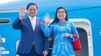 នាយករដ្ឋមន្ត្រី Pham Minh Chinh បំពេញទស្សនកិច្ចជាផ្លូវការនៅម៉ាឡេស៊ី និងចូលរួមកិច្ចប្រជុំកំពូលអាស៊ានលើកទី៤៦