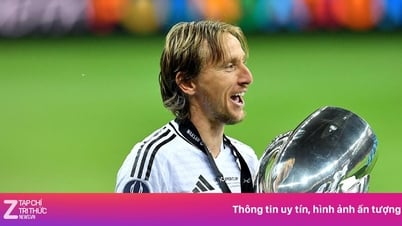 CĐV muốn Modric ở lại Real Madrid