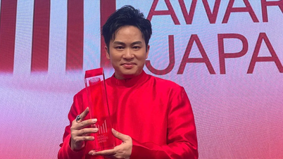 Tùng Dương hát vang "Một vòng Việt Nam" tại Music Awards Japan 2025