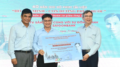 Ho Chi Minh-Ville reçoit la transcription de la deuxième partie du documentaire « Ho Chi Minh - The Road Ahead »