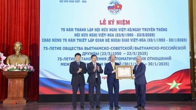75.º aniversario de la fundación de la Asociación de Amistad Vietnam-Unión Soviética/Día tradicional de la Asociación de Amistad Vietnam-Rusia
