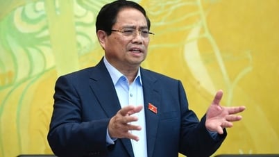 Premier ministre : La croissance mondiale ralentit mais le Vietnam s'efforce d'atteindre un niveau élevé