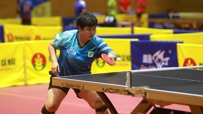 ホーチミン市1が全国卓球トーナメント女子団体優勝を飾る