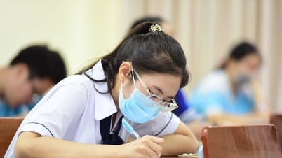 Trial exam for high school graduation in Literature in 2025 of Hai Phong