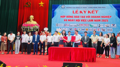 មហាវិទ្យាល័យបច្ចេកវិទ្យា និងវិស្វកម្ម Vinh Phuc បានចុះហត្ថលេខាលើកិច្ចសន្យាបណ្តុះបណ្តាលជាមួយអាជីវកម្មជាង 20