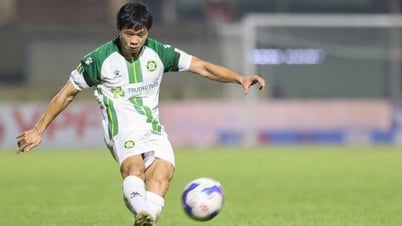 Chuyên gia: "Đội tuyển Việt Nam luôn cần Công Phượng khi đối đầu Malaysia"