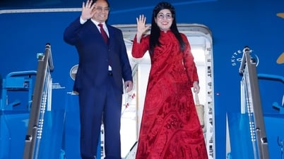 ファム・ミン・チン首相は第46回ASEAN首脳会議に出席するためマレーシアへ出発する。