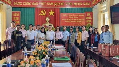 Ngân hàng Chính sách Xã hội Việt Nam khảo sát hoạt động uỷ thác tín dụng chính sách tại Lạc Dương