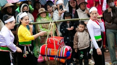 Những học sinh chung tay bảo tồn nghề thủ công truyền thống của người Mường ở Thạch Thất