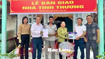 Báo và Đài PT-TH Bạc Liêu:​ Trao 3 căn nhà tình thương cho hộ khó khăn xã Vĩnh Trạch Đông